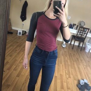 Quarter length sleeve top